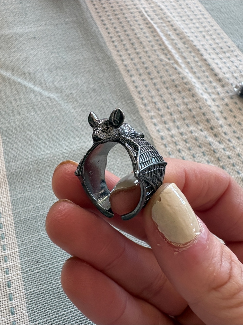 NWOT Black Silver Bat Wrap Ring